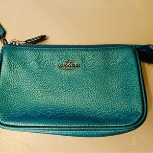 EUC Coach Teal Leather Wallet